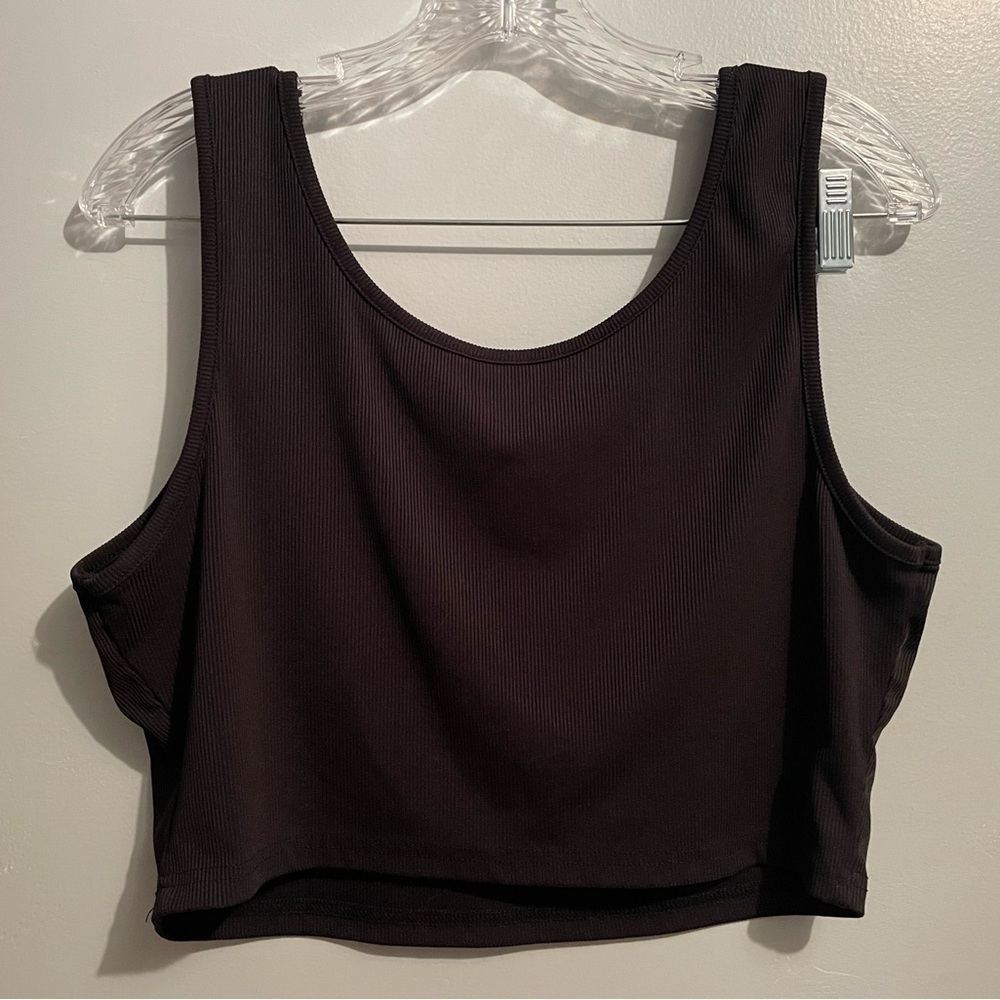 Black Women’s Cropped Tank Top Ribbed Size 2XL EUC Basic Neutral Stretchy Layer - Picture 5 of 9